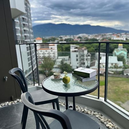 New & Cozy 2 Bedroom @ The Astra Sky River Chiang Mai Bagian luar foto